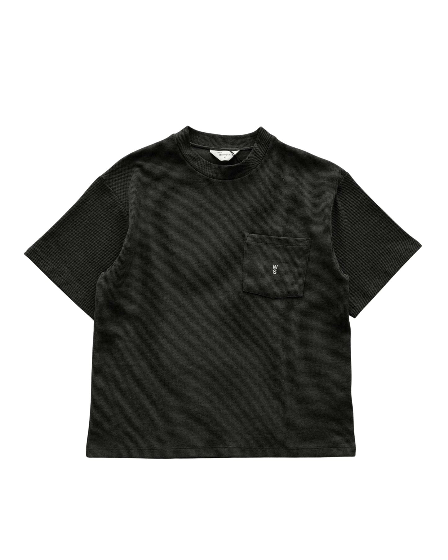 WOODEN - CROP TEE