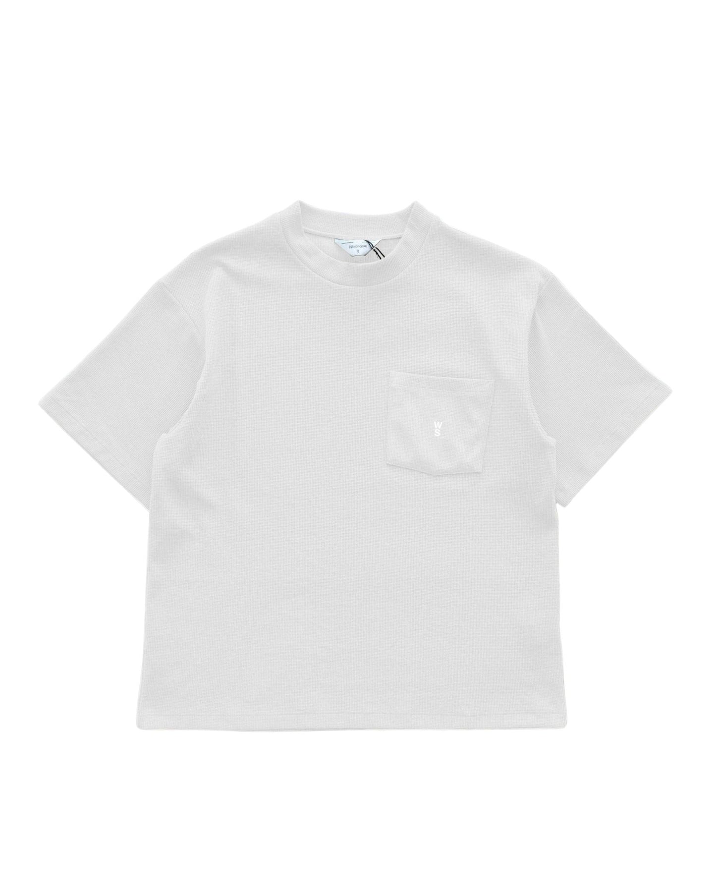 WOODEN - CROP TEE