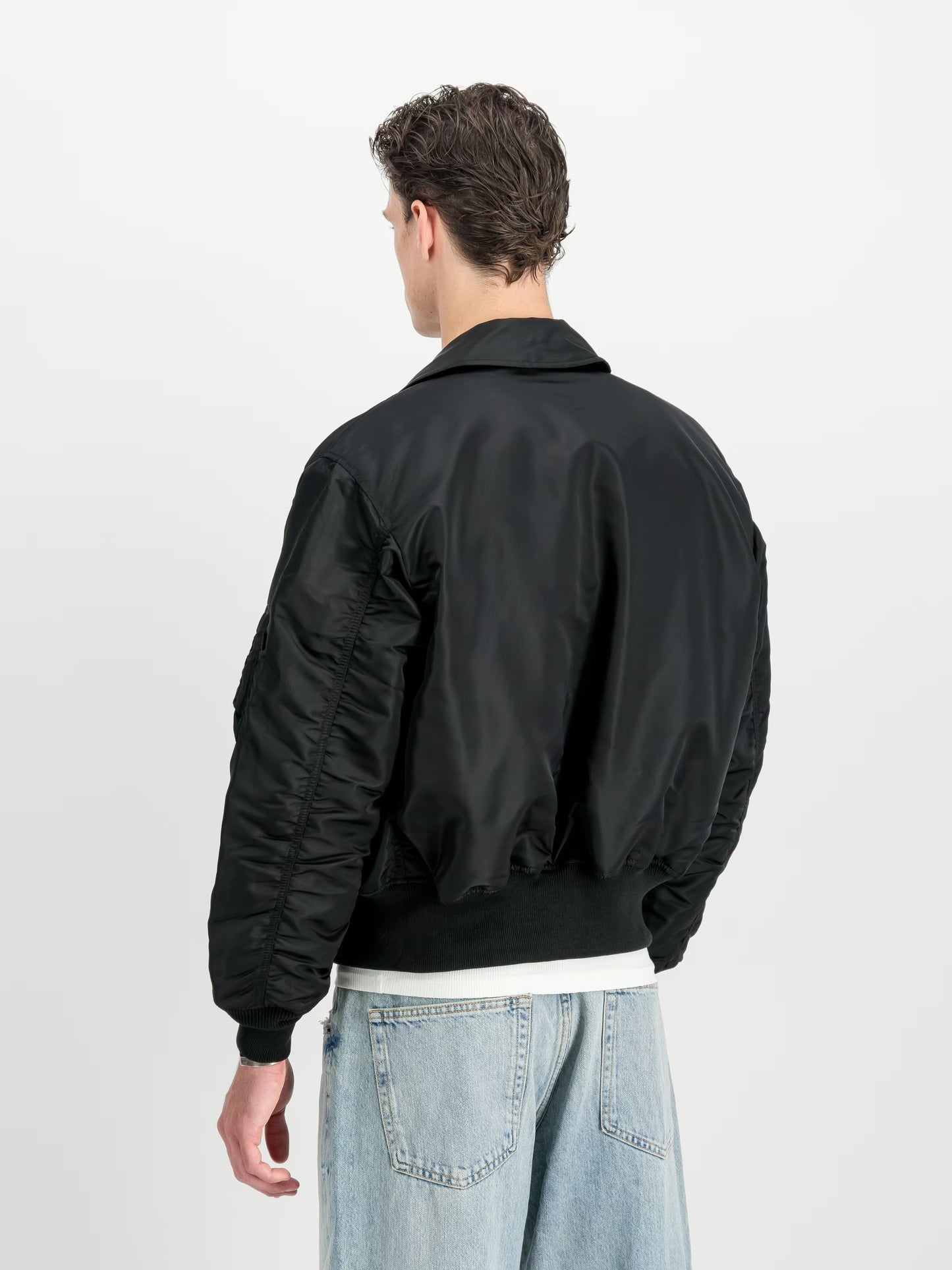 ALPHA INDUSTRIES - CWU 45 HERITAGE BOMBER JACKET