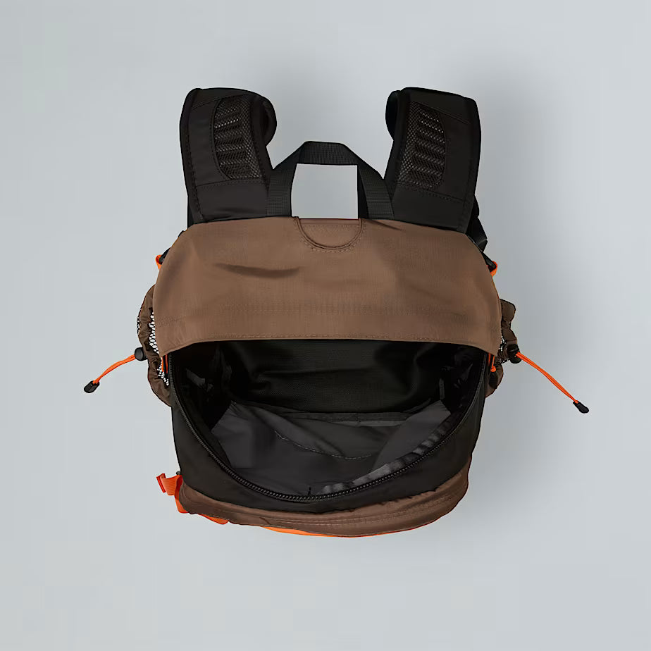 THE NORTH FACE - HOT SHOT BACKPACK