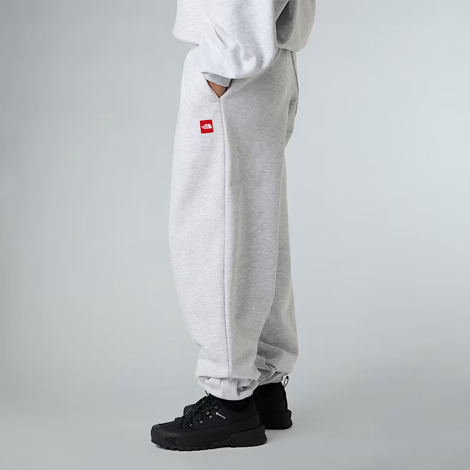 THE NORTH FACE - REDBOX SWEATPANTS