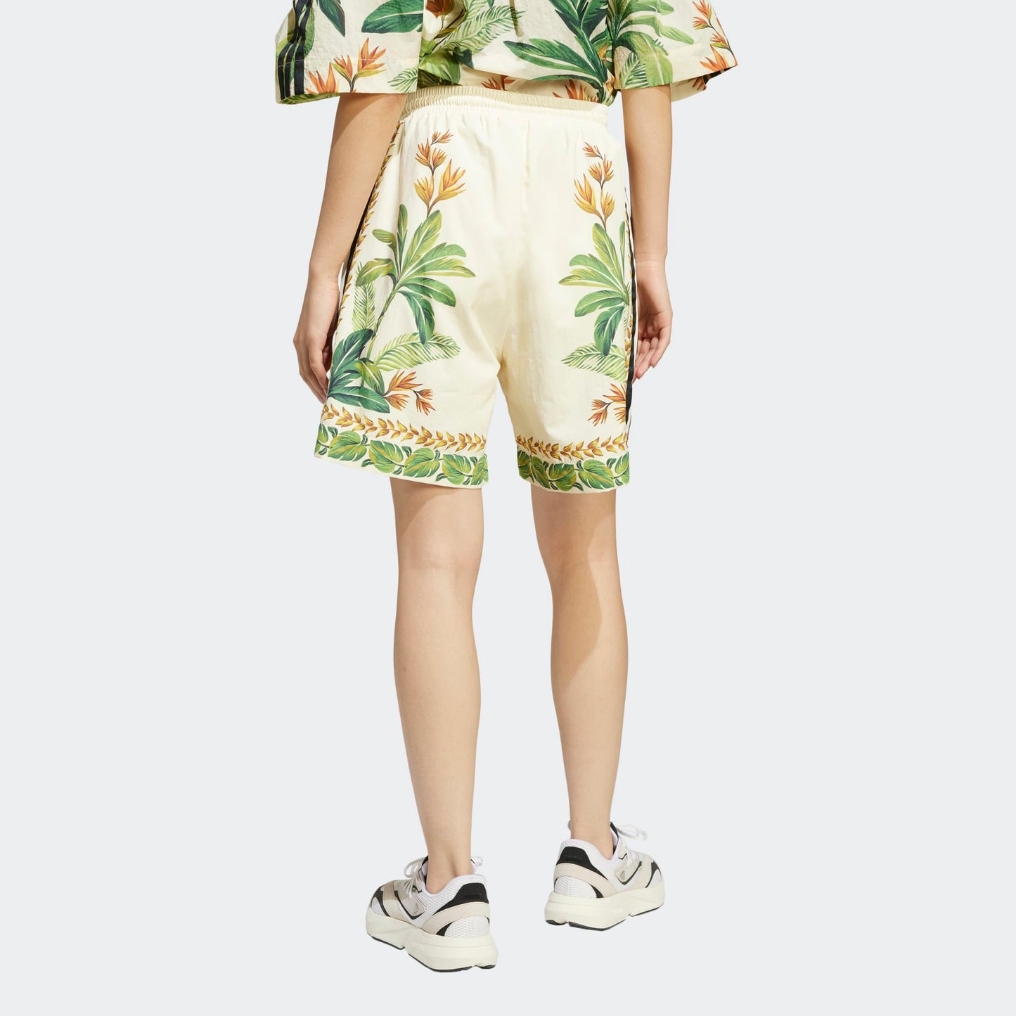 ADIDAS ORIGINALS - ADIDAS X FARM PREMIUM SHORT