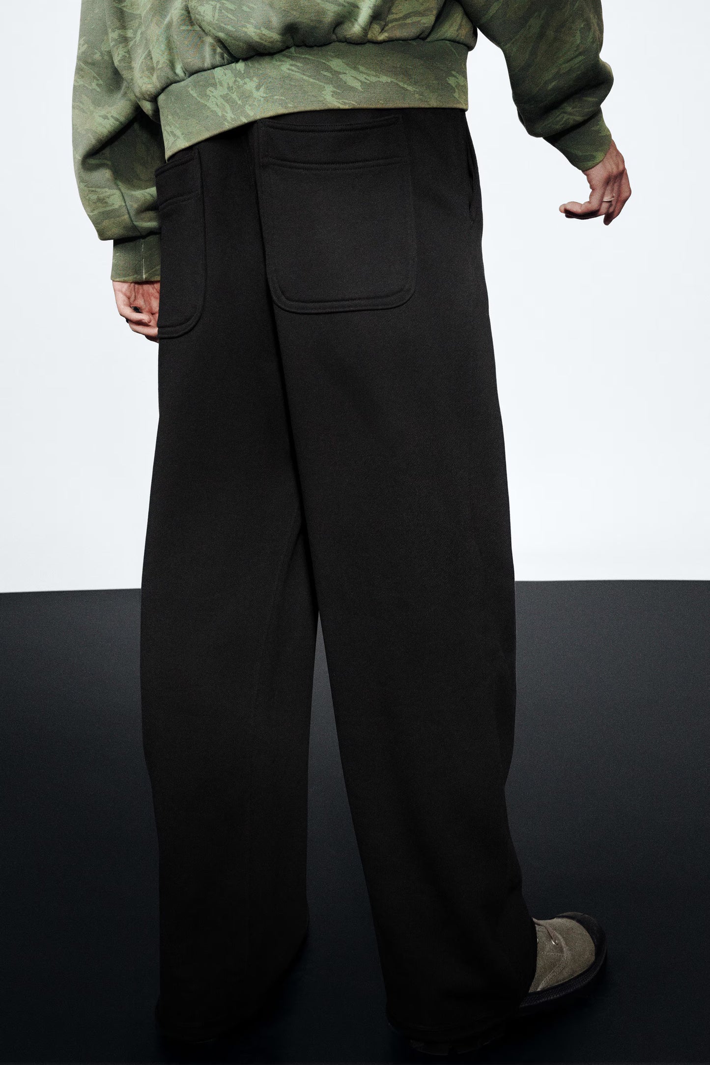 WEEKDAY - SWEATPANTS SAMMY SCUBA