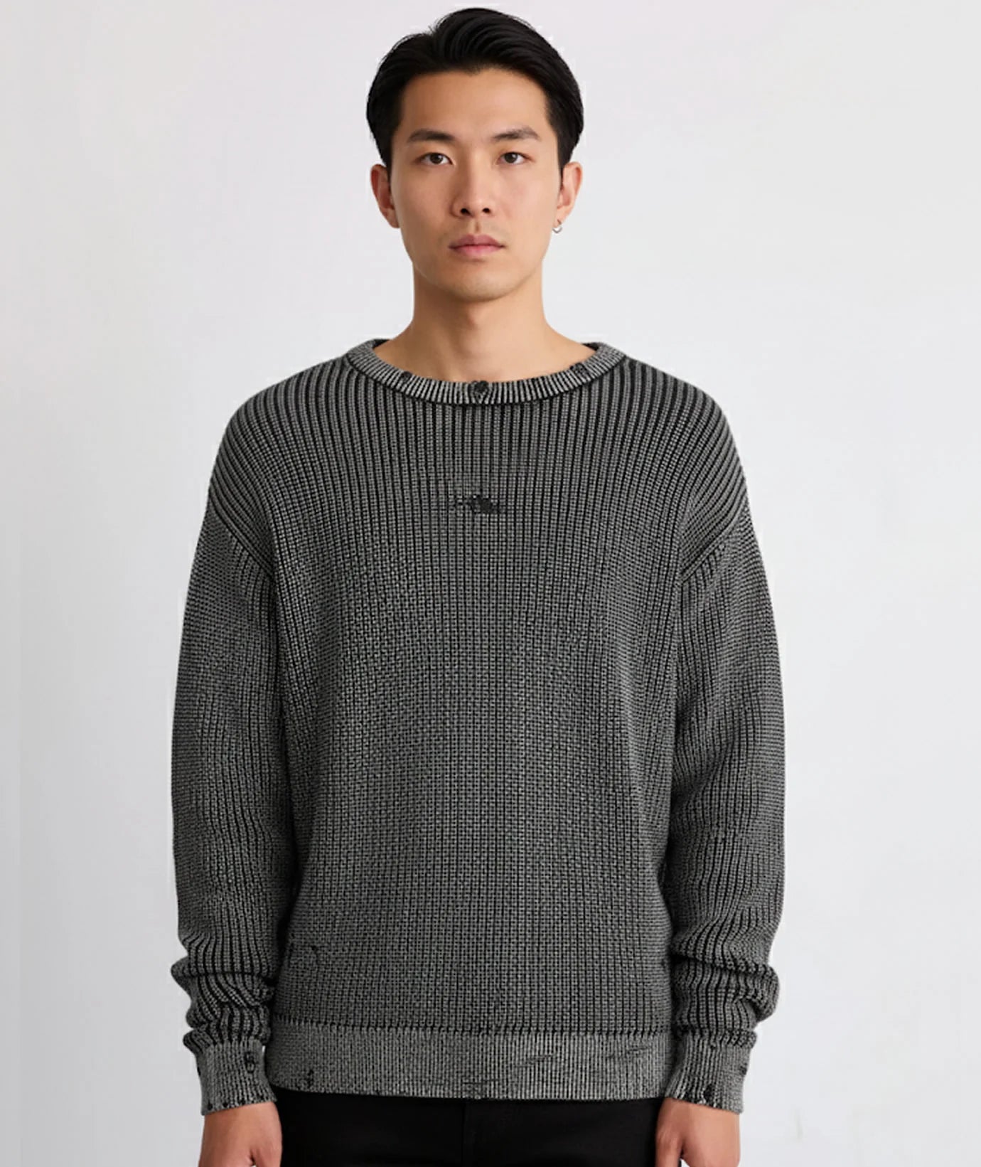 VERTERE - DISTRESSED KNIT SWEATER
