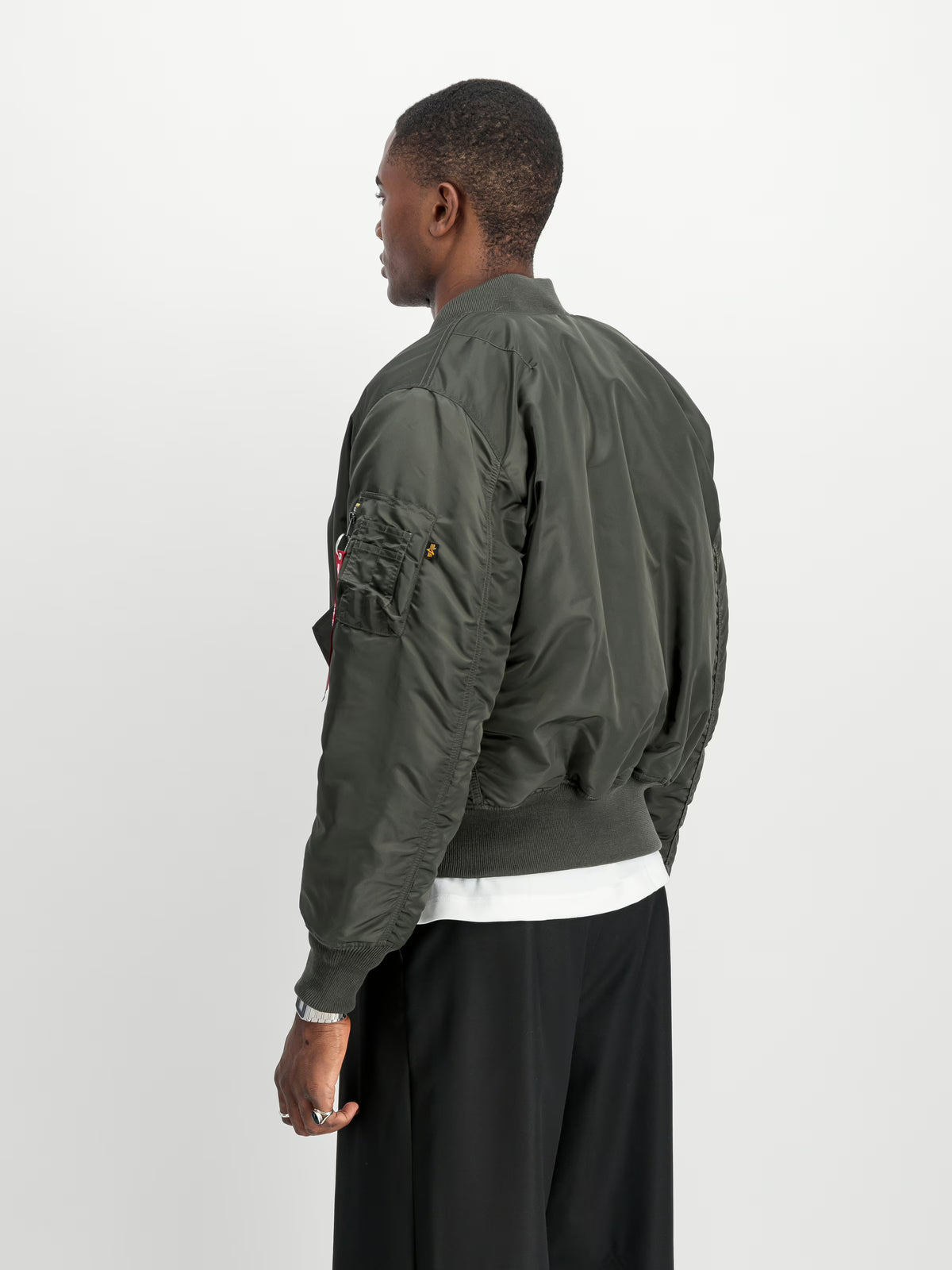 ALPHA INDUSTRIES - MA-1 HERITAGE BOMBER JACKET
