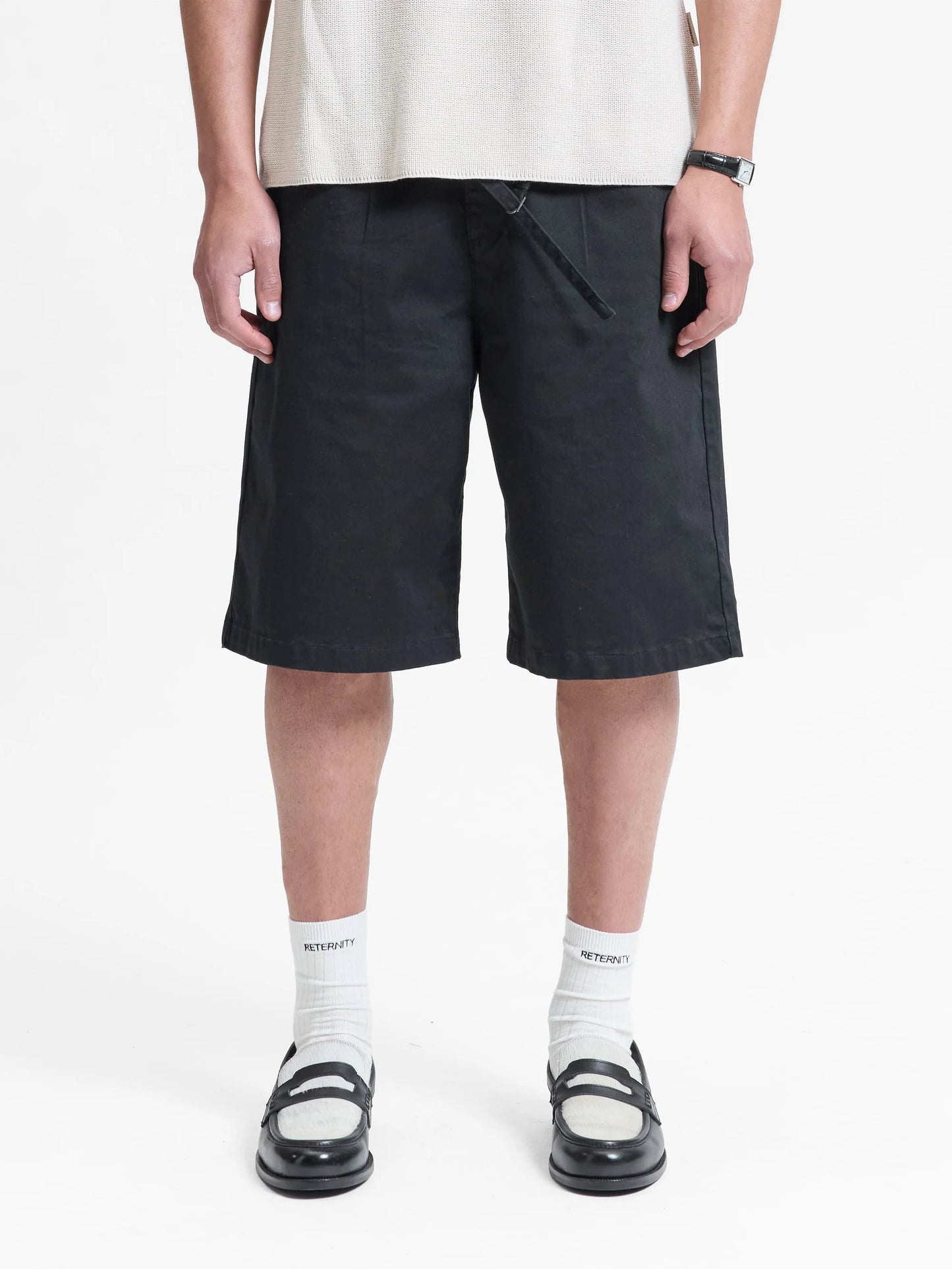 RETERNITY - PLEATED CHINO SHORTS