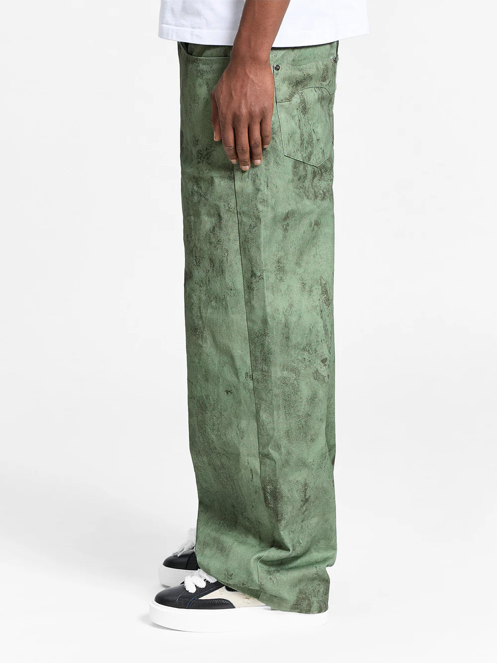 RETERNITY - DÉLIRIA DENIM