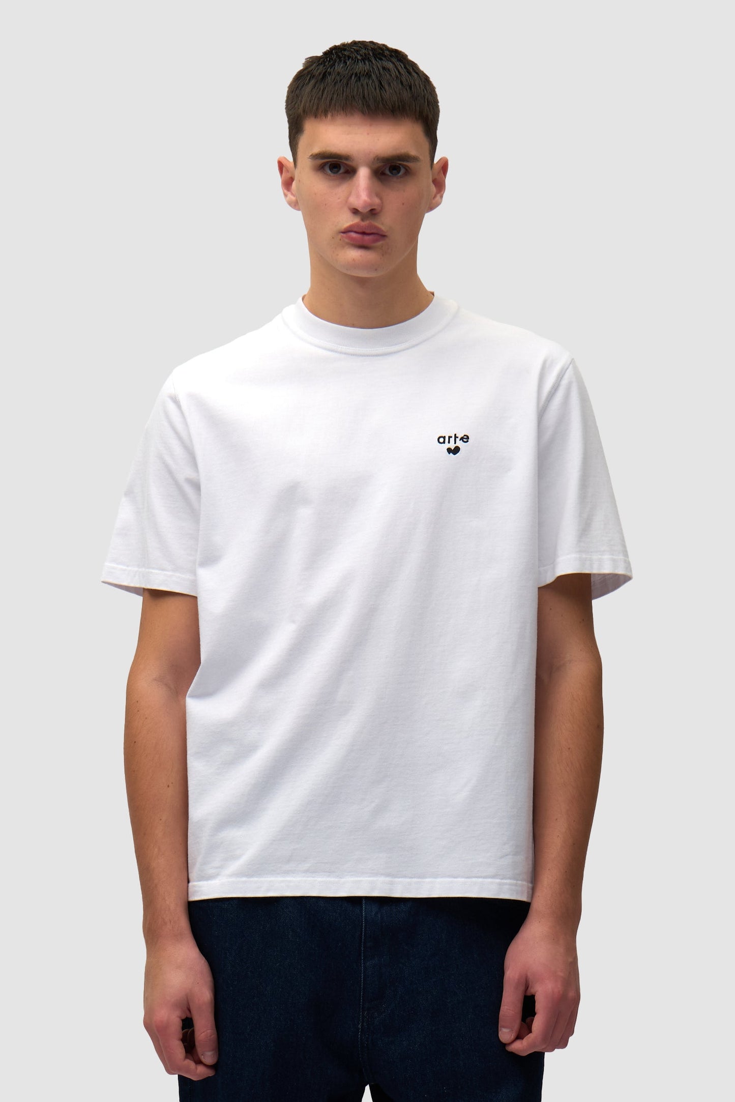 ARTE - HEART LOGO T-SHIRT