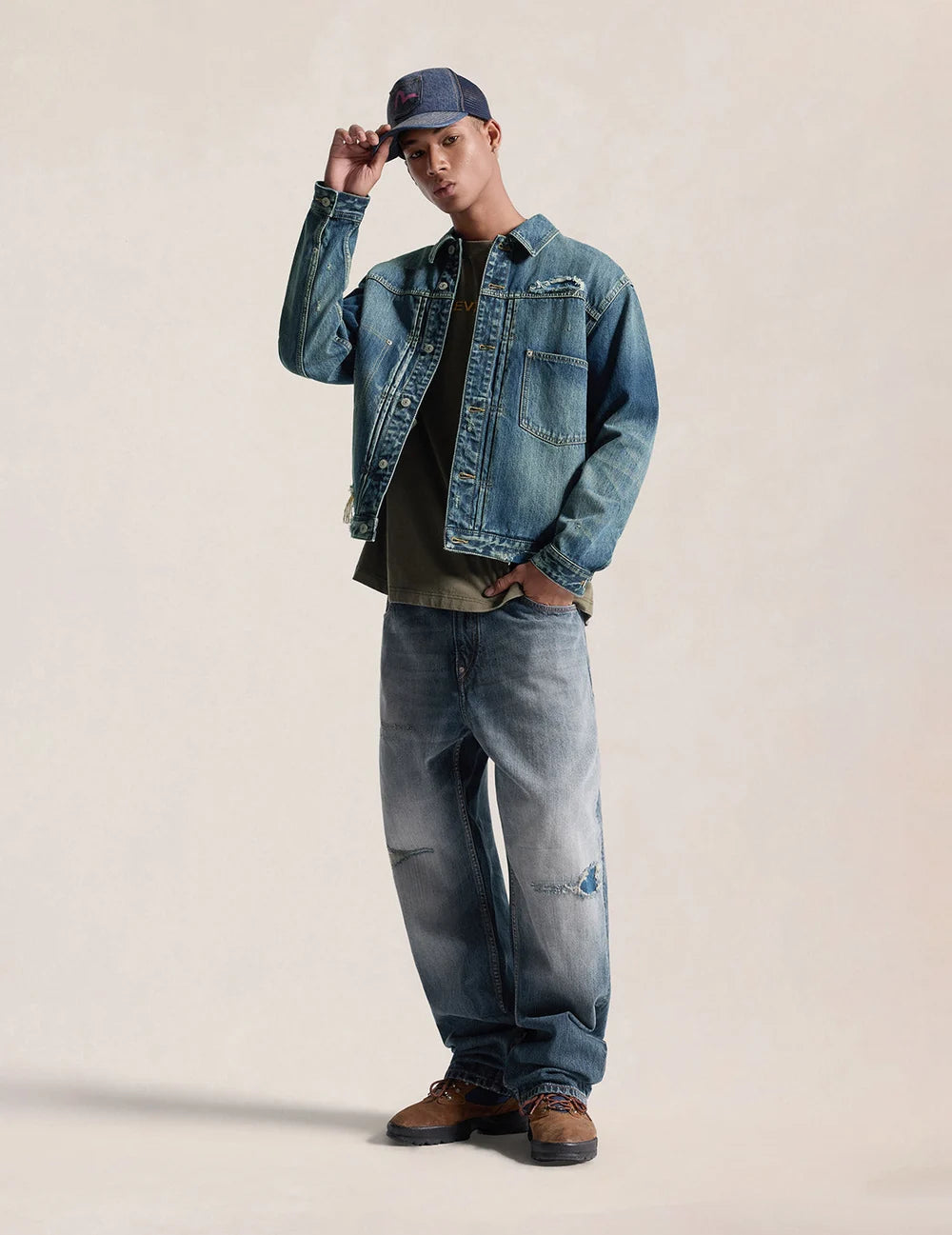 EVISU - PINK DAICOCK RIPPED JEANS
