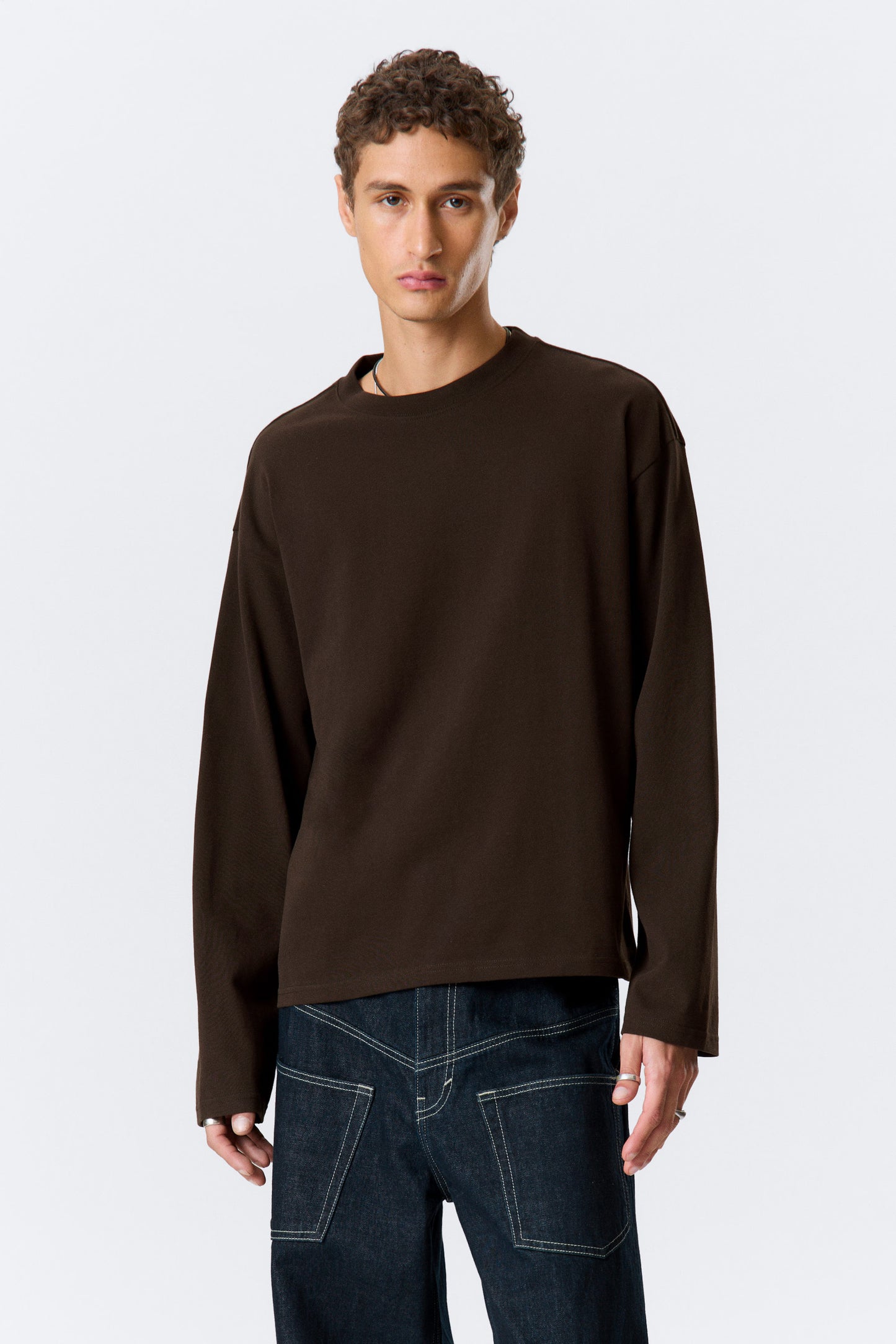 WEEKDAY - LOOSE BOXY LONG-SLEEVED T-SHIRT