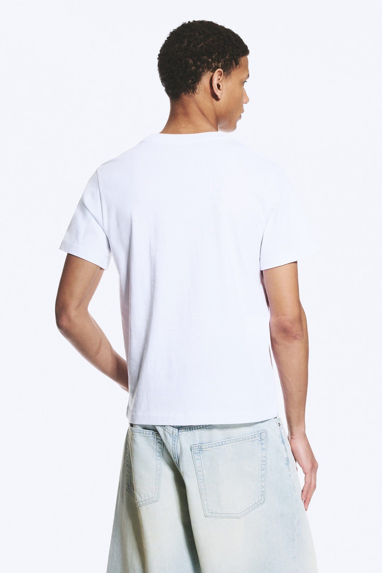 WEEKDAY - CLASSIC BOXY T-SHIRT