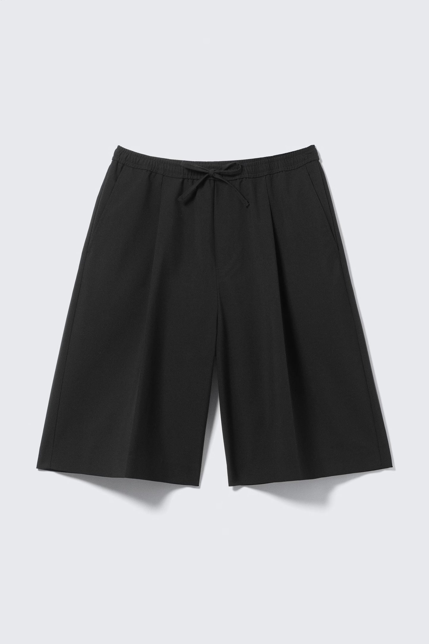 WEEKDAY - SUIT BECKER LOOSE SHORTS
