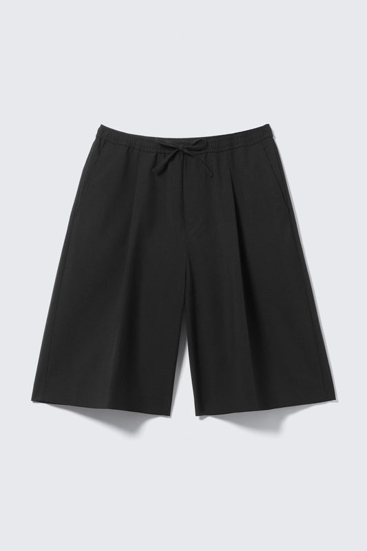 WEEKDAY - SUIT BECKER LOOSE SHORTS