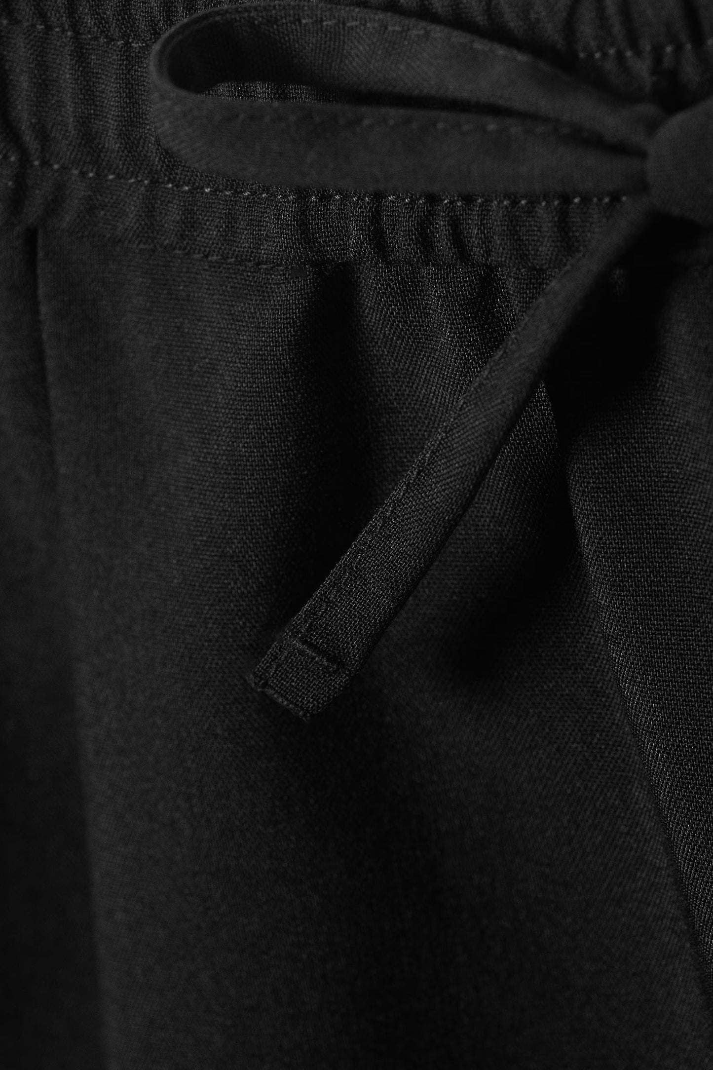 WEEKDAY - SUIT BECKER LOOSE SHORTS