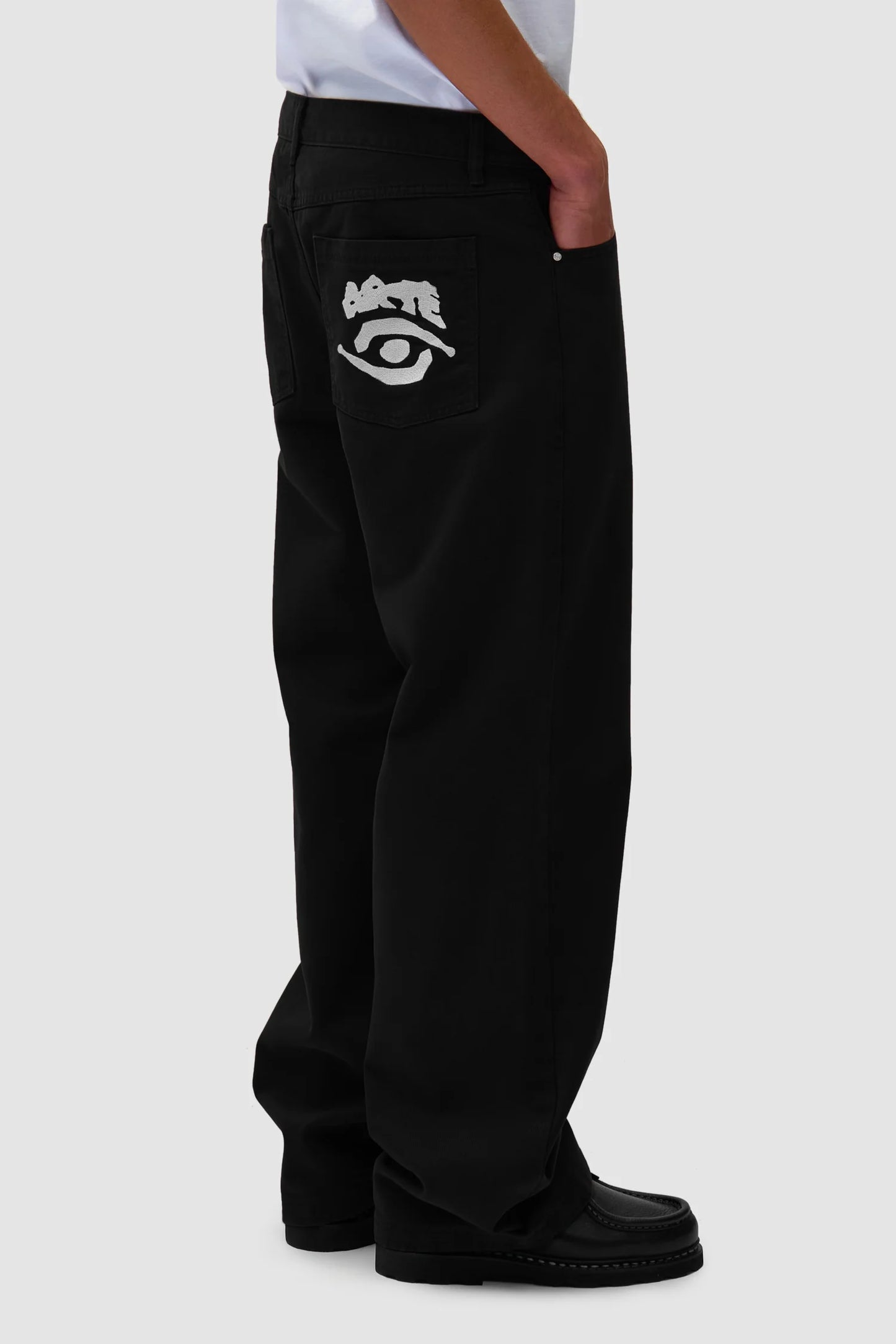 ARTE - BACK POCKET GRAPHIC PANTS
