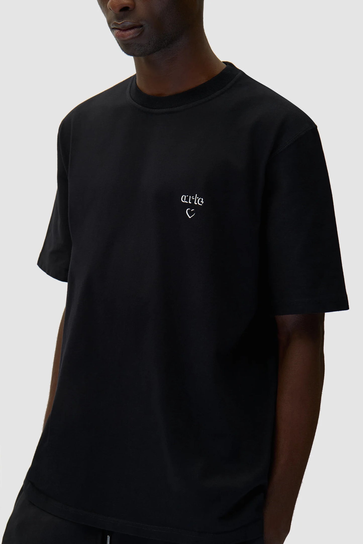 ARTE - HEART T-SHIRT