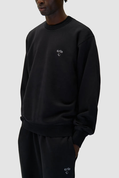 ARTE - HEART CREWNECK