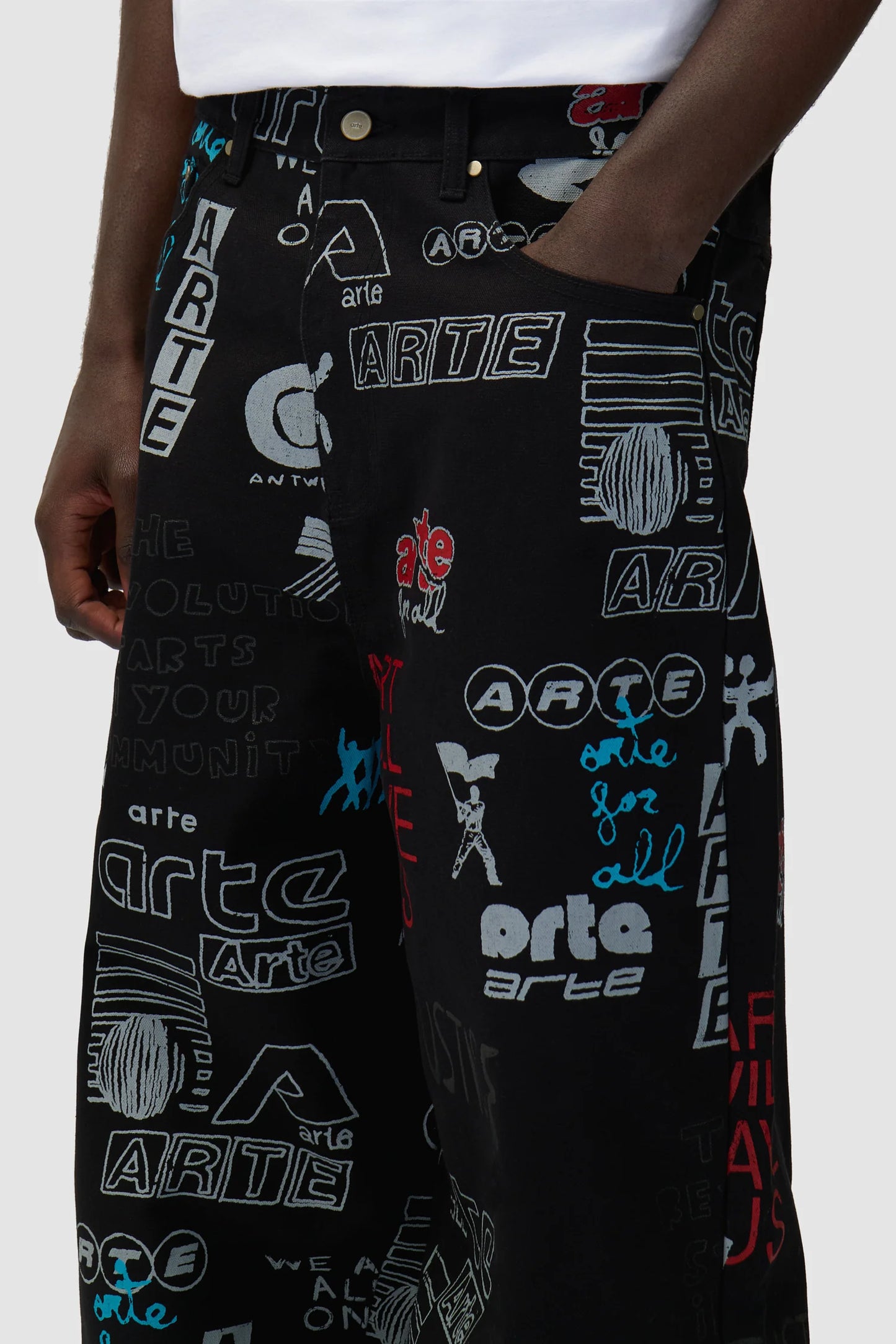 ARTE - GRAFFITI ALLOVER PANTS