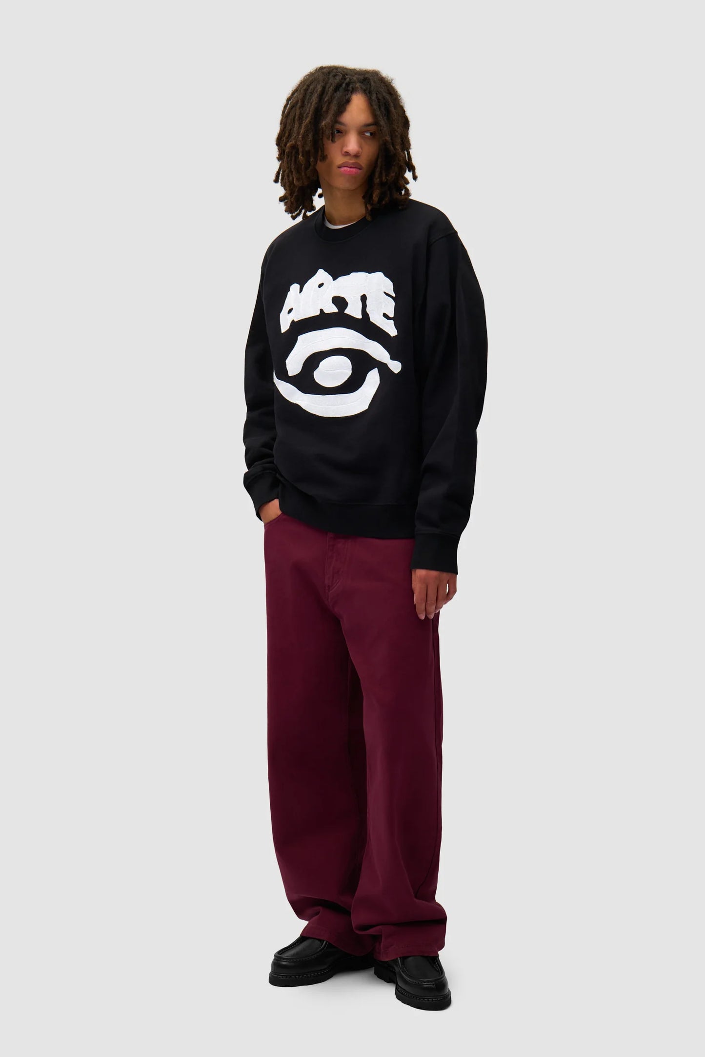 ARTE - EYE FRONT CREWNECK