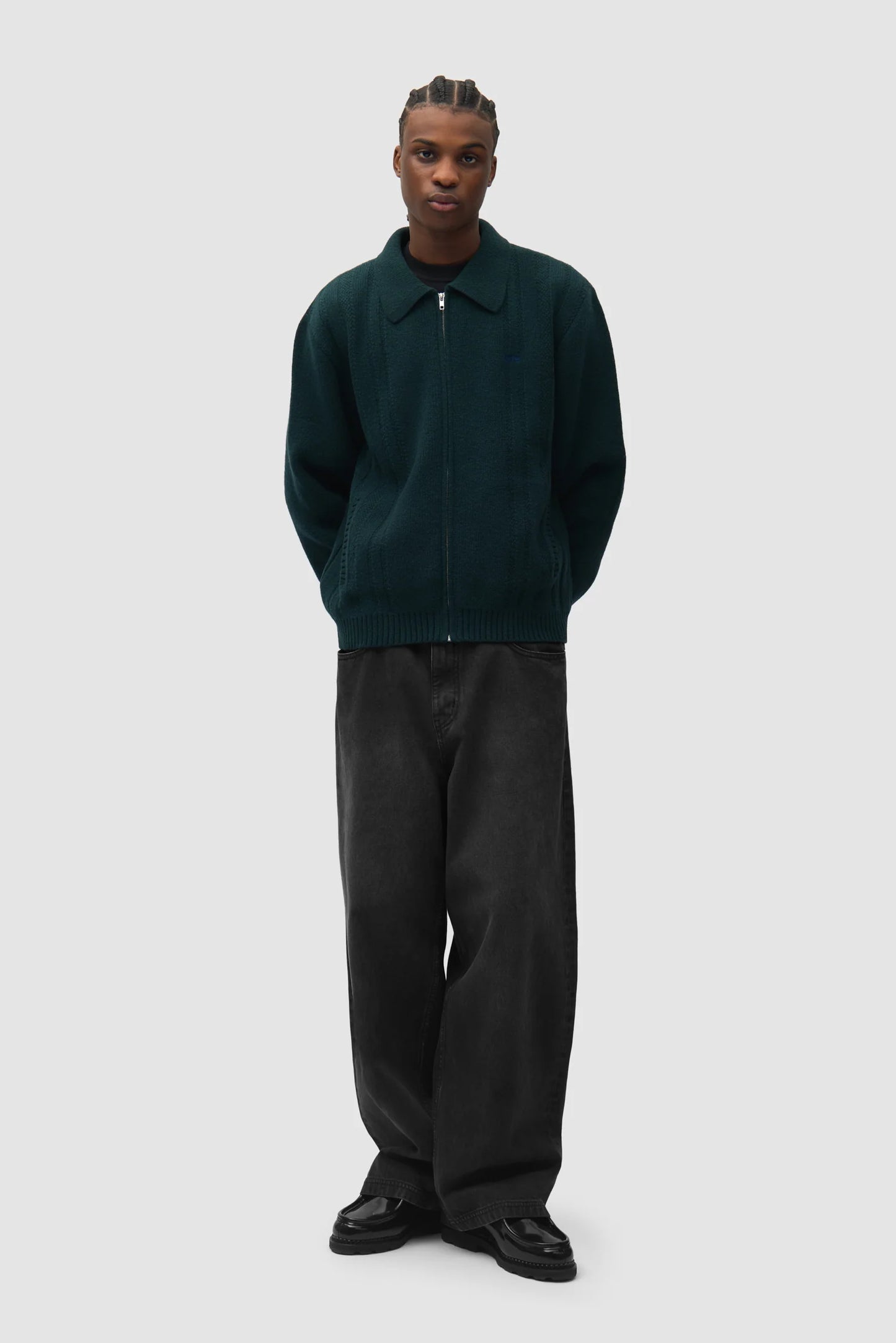 ARTE - CABLE KNIT ZIP CARDIGAN