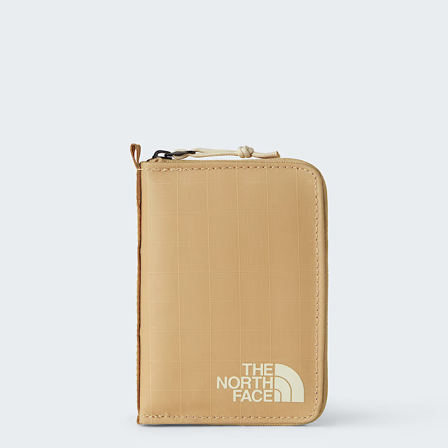 THE NORTH FACE - BASE CAMP VOYAGER WALLET