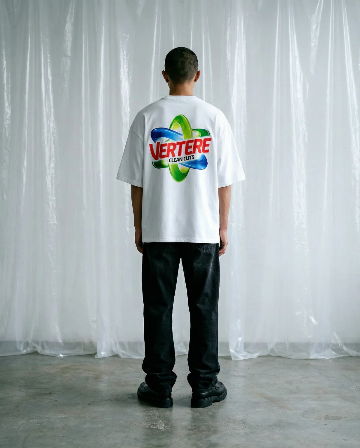VERTERE - CLEAN CUTS T-SHIRT