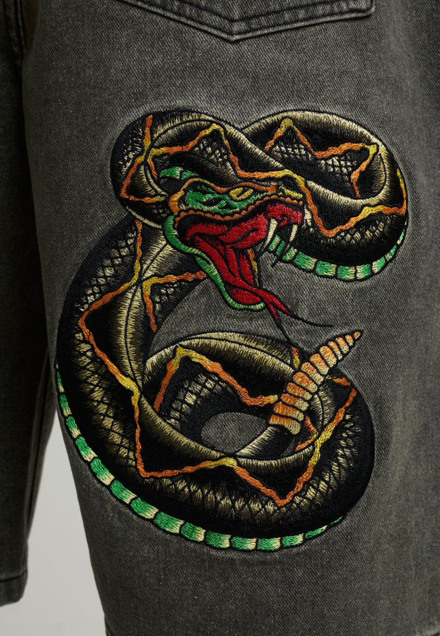 ED HARDY - DESERT SNAKE RELAXED DENIM JORTS