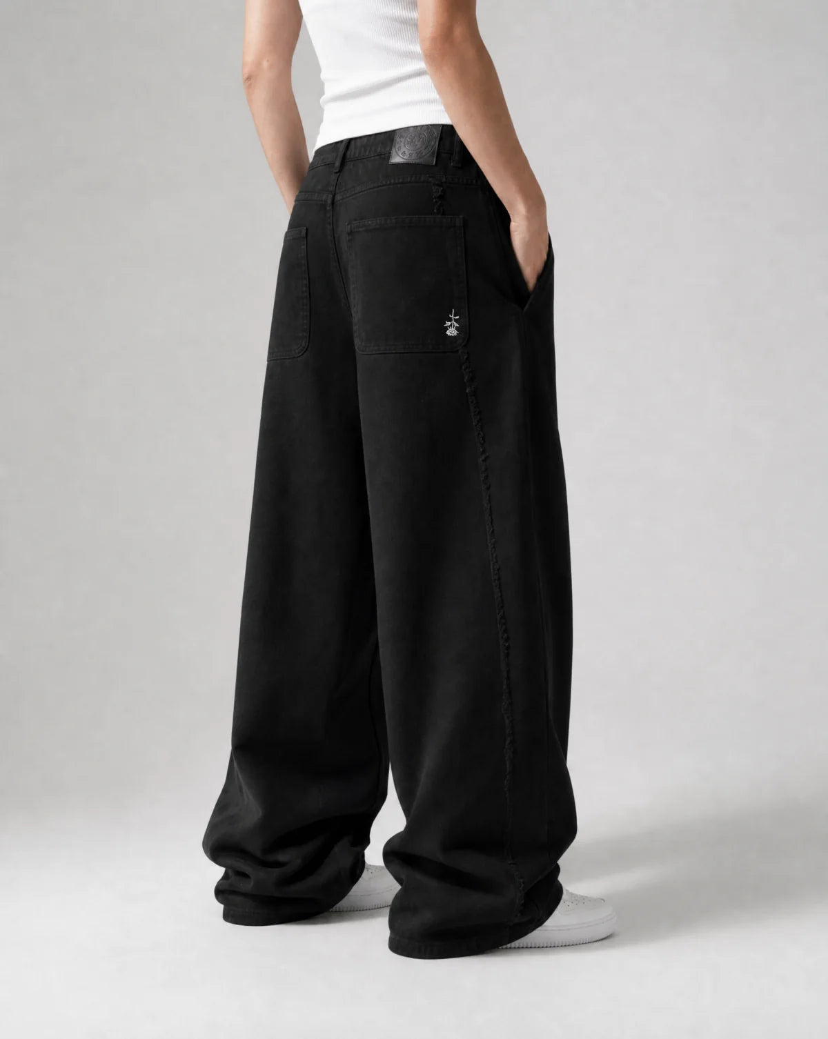 VERTERE - VERVE BAGGY JEANS