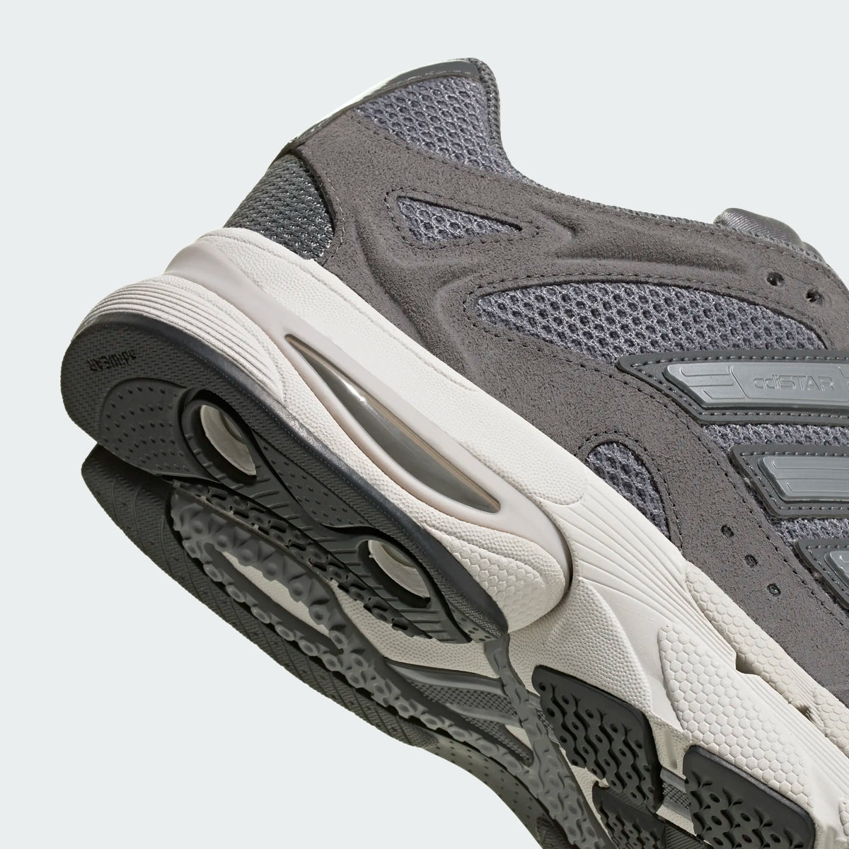 ADIDAS ORIGINALS - ADISTAR MLD