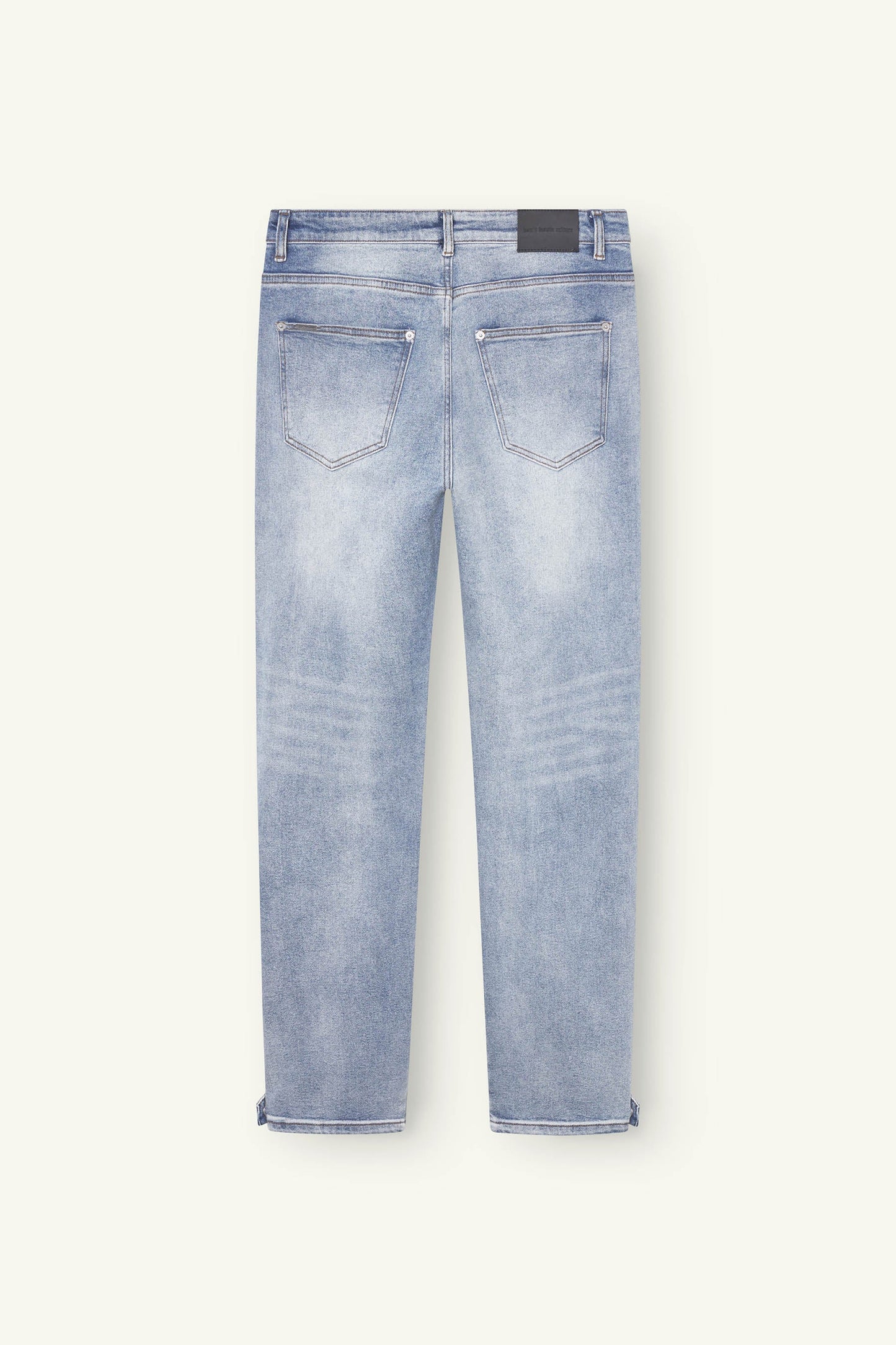 DON'T WASTE CULTURE - LUCIANA JEANS