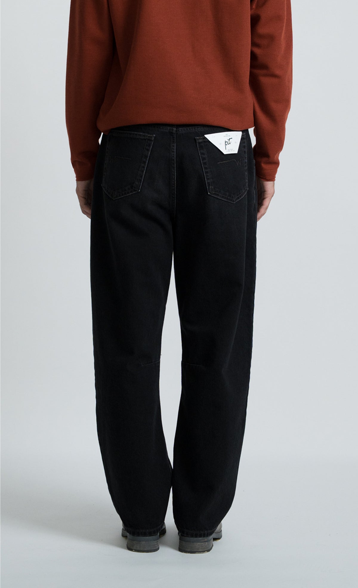 WOODEN - PIT PANT