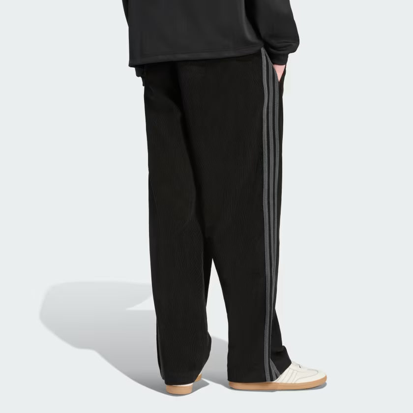 ADIDAS ORIGINALS - CORD PANT