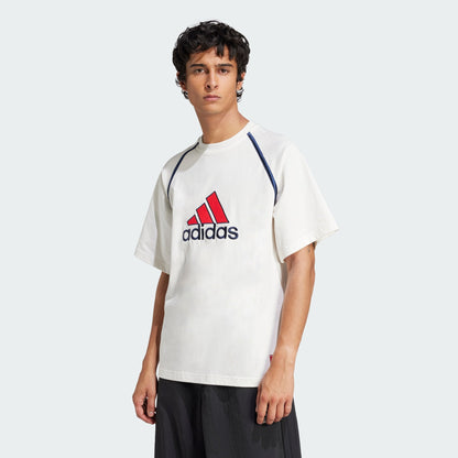 ADIDAS ORIGINALS - BADGE OF SPORT TEE