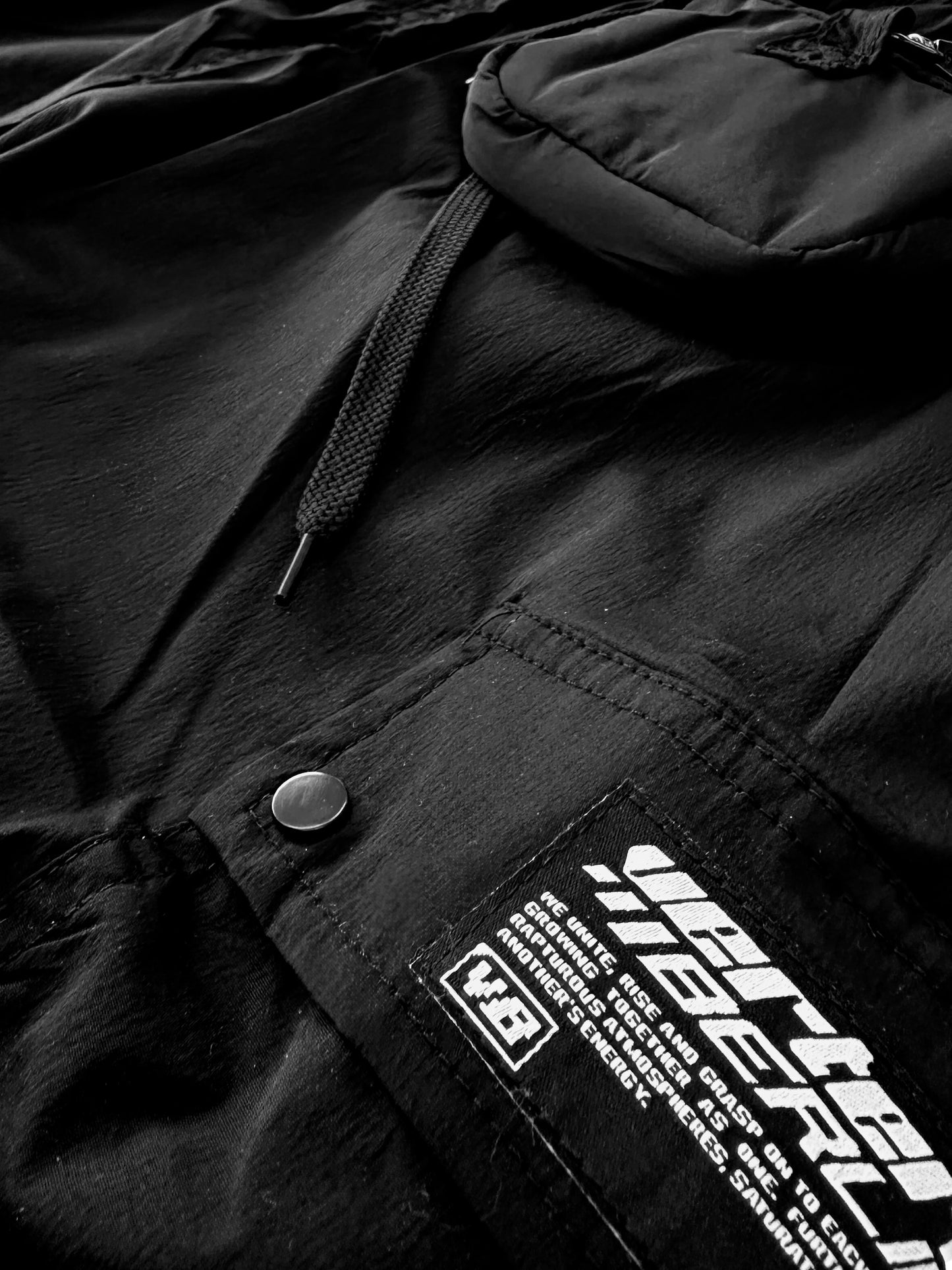 VERTERE - TECH SHORTS