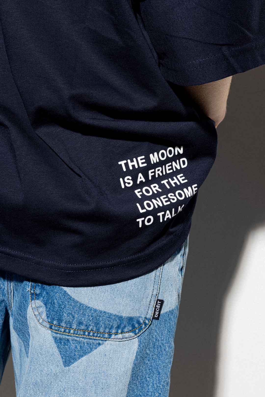 DECEIT - MOON SHORT
