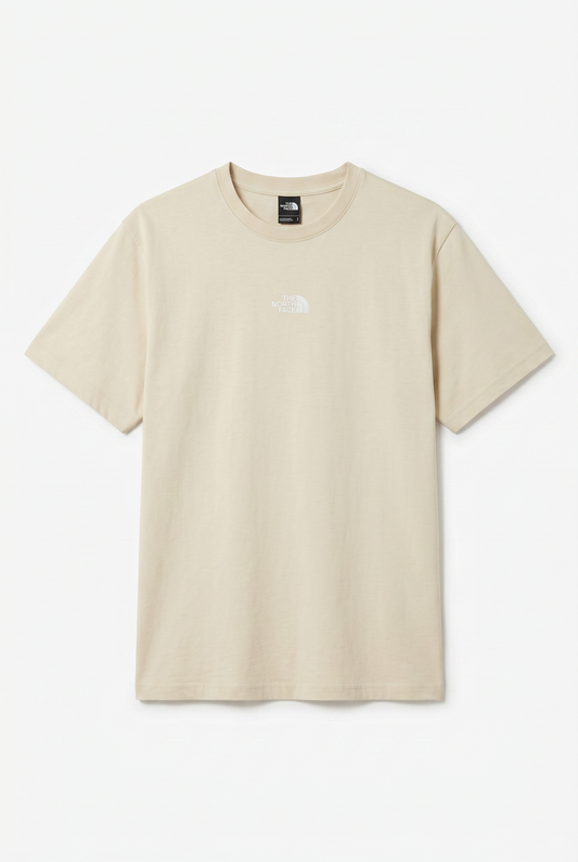 THE NORTH FACE - ESSENTIAL CENTRE LOGO RELAXED
